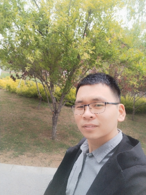 凌晨三点三分的第四张照片--郑州中老年相亲网