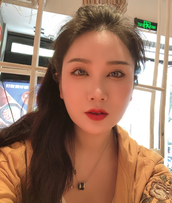琳达的第二张照片--郑州中老年相亲网