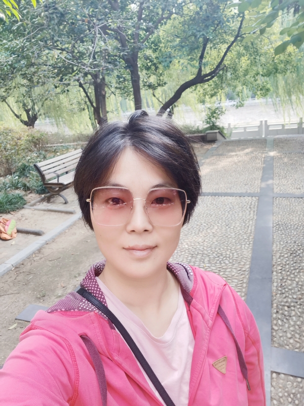 xuanwei的第一张照片--郑州中老年相亲网