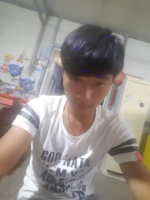 明亮的第一张照片--郑州中老年相亲网